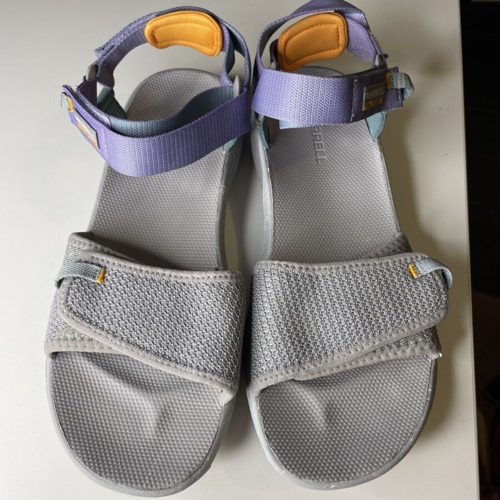 Merrell Bravada woman’s sandals sz 10, euc Gray and Purple Sandals